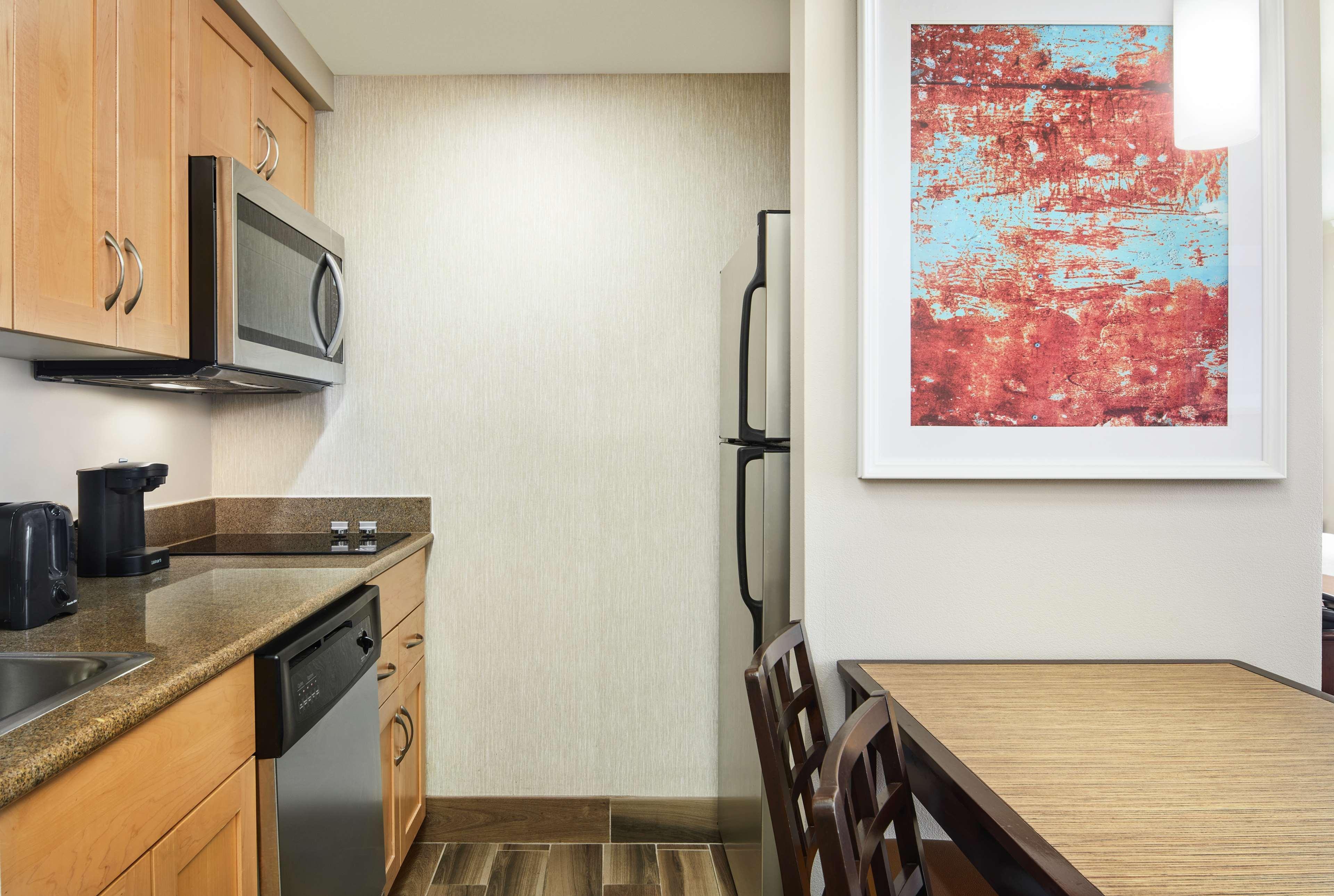 Homewood Suites By Hilton Columbus Exterior photo