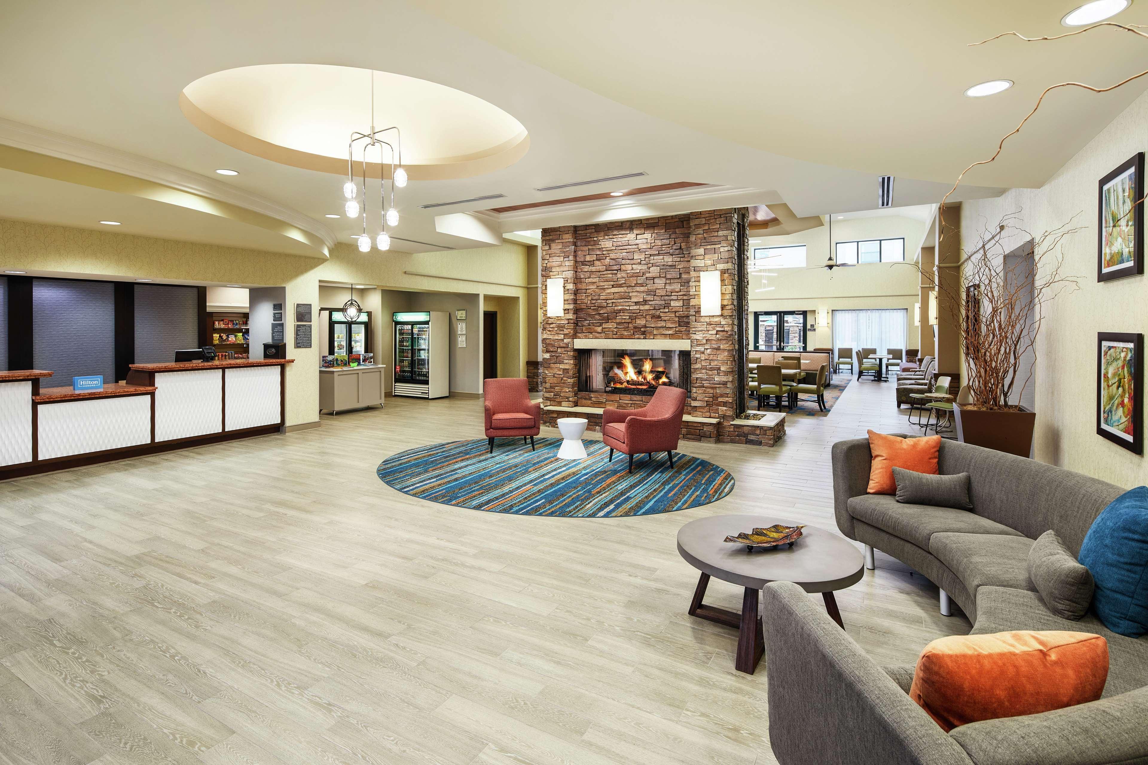 Homewood Suites By Hilton Columbus Exterior photo