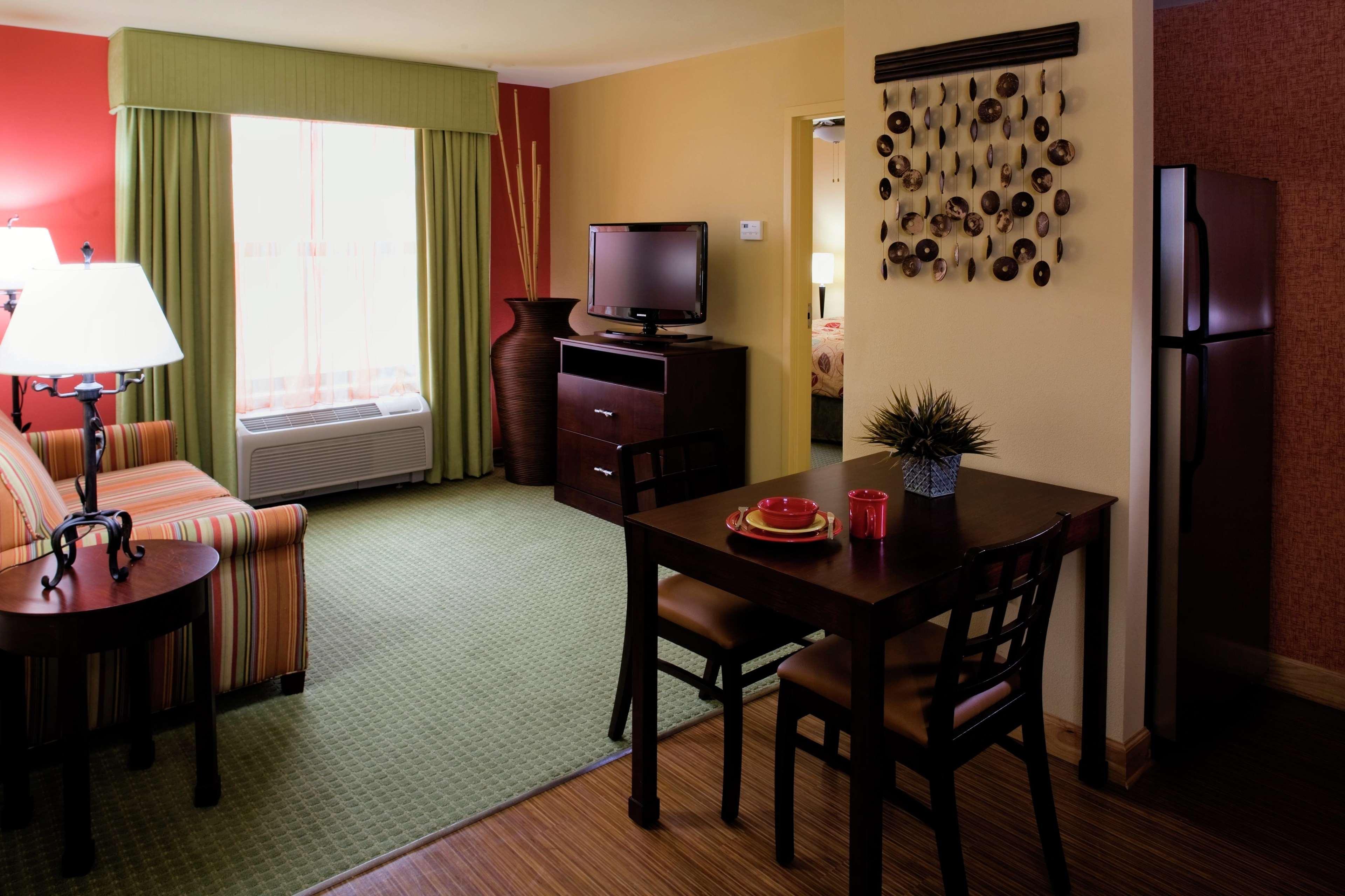 Homewood Suites By Hilton Columbus Exterior photo
