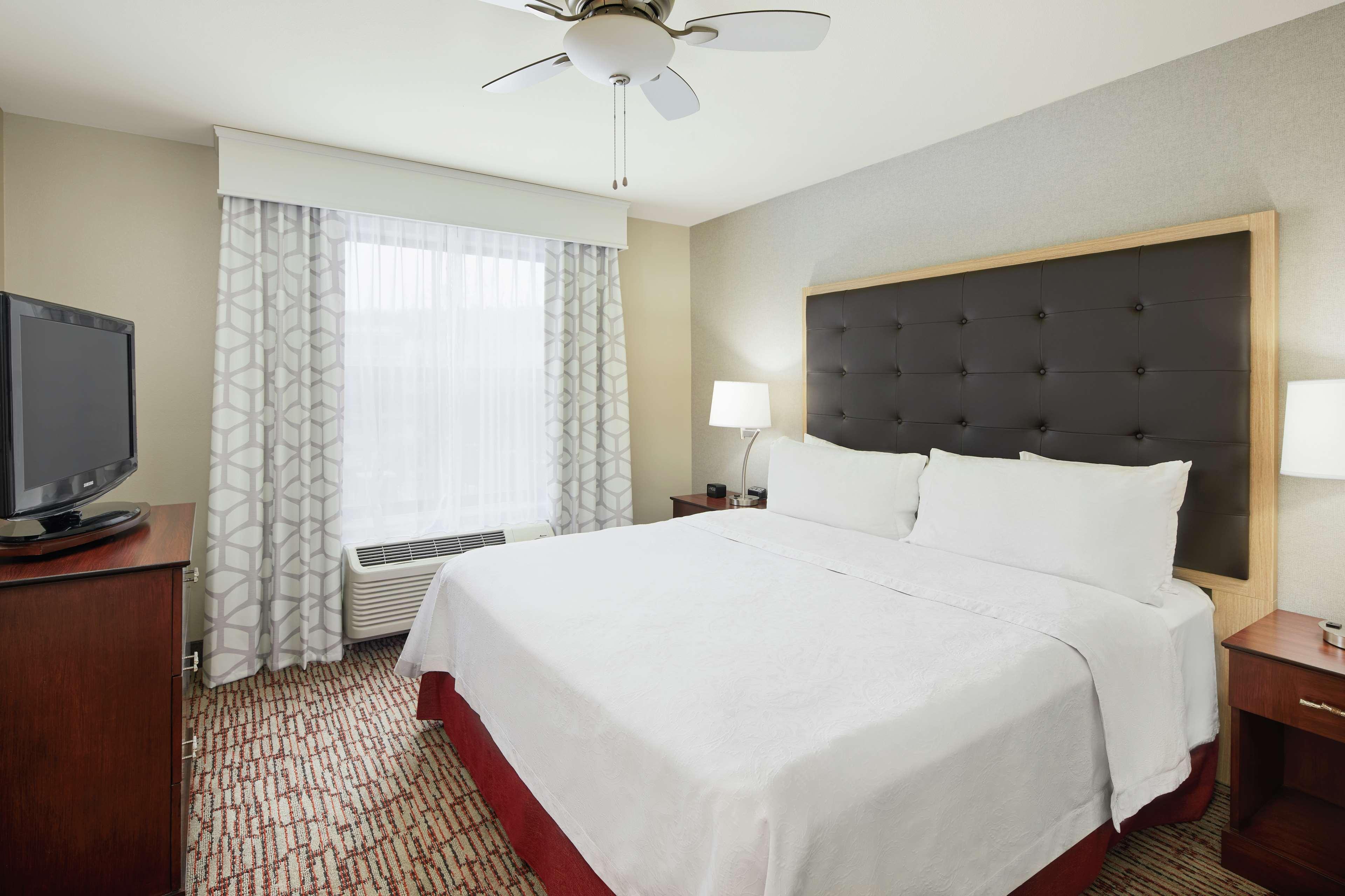 Homewood Suites By Hilton Columbus Exterior photo